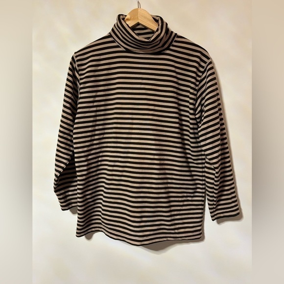 Bob Mackie Studio-Tan/Black Striped Long Sleeve Shirt - Picture 4 of 4